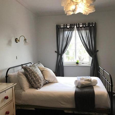 Caledonian Inn Robe Bagian luar foto
