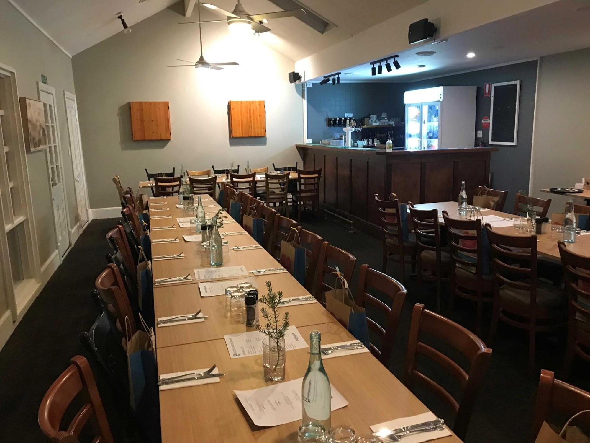 Caledonian Inn Robe Bagian luar foto