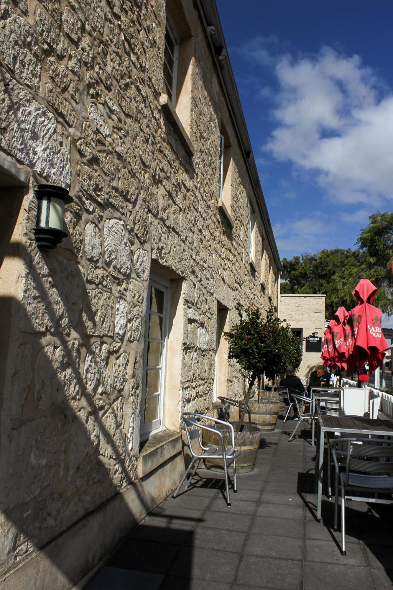 Caledonian Inn Robe Bagian luar foto