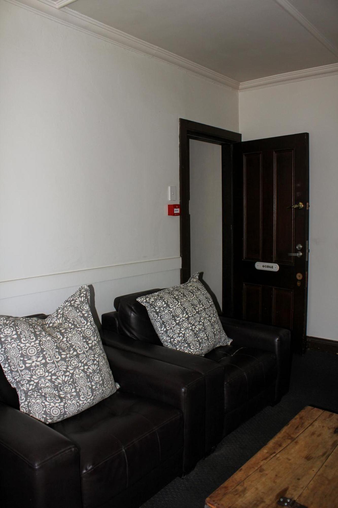 Caledonian Inn Robe Bagian luar foto